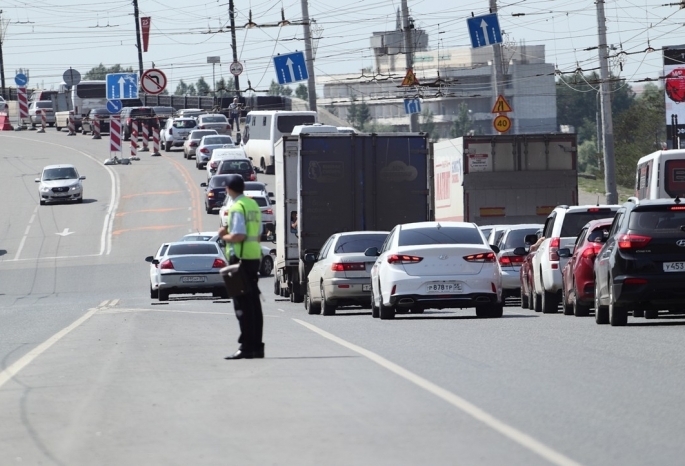 В Омской области продажи новых автомобилей снизились почти на 7%