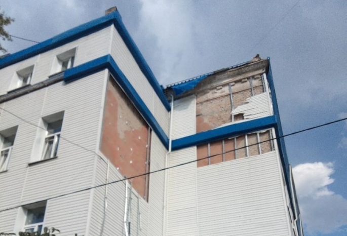 В омской мэрии объяснили, когда починят аварийную крышу школы № 65, которую проверяла прокуратура