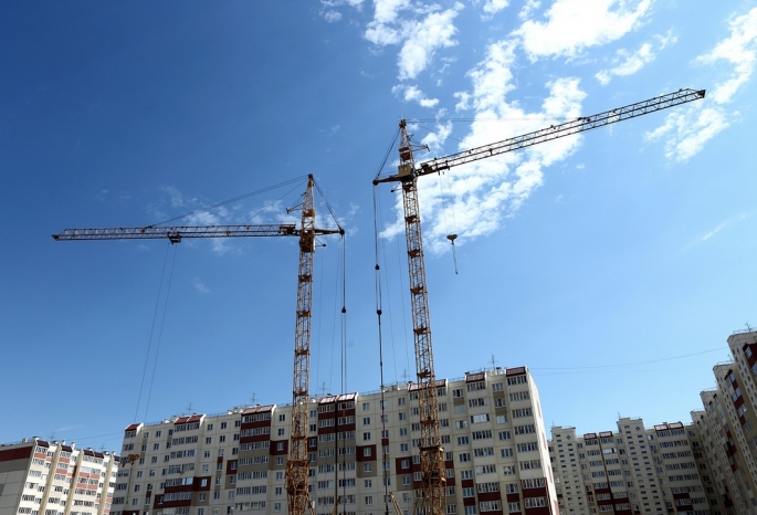 Омские строители дополнительно добавили бюджету почти 600 миллионов рублей