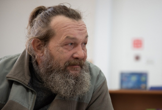 Андрей Шарашкин, два года путешествующий по России пешком, снова пришел в Омскую область