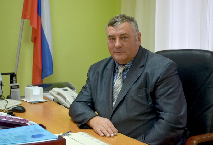 Главу Большеуковского района Казначеева, возглавляющего муниципалитет уже 20 лет, избрали на новый срок