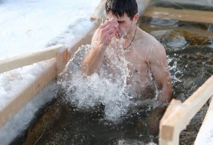 В Омской области увеличили число крещенских купелей