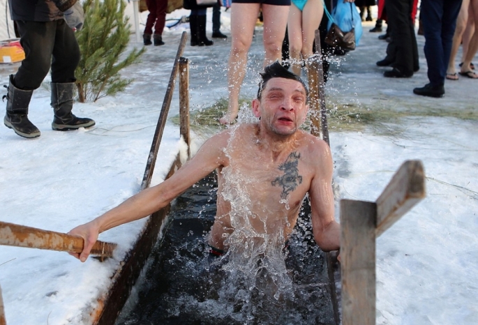 Перед крещенскими купаниями в Омской области потеплеет до -5