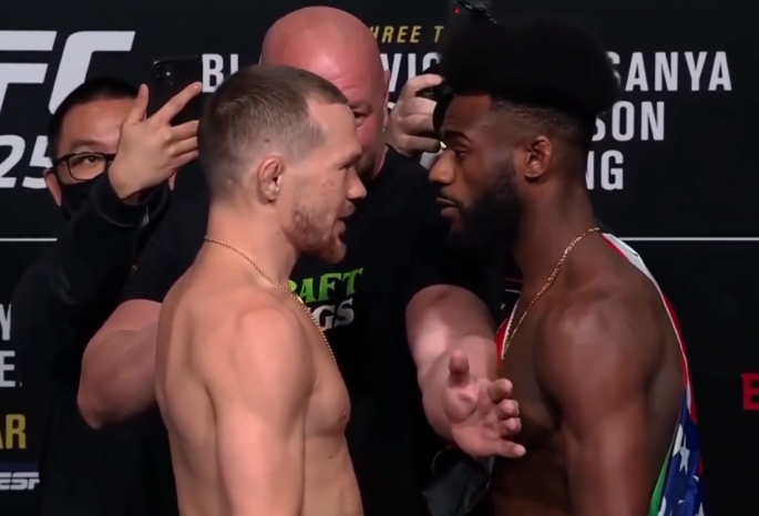 UFC организует матч-реванш между американцем Стерлингом и бойцом из Омска Яном