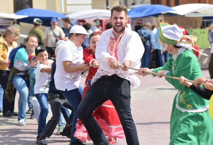 Проведение Дня города и марафона в Омске под вопросом — Роспотребнадзор требует запретить все массовые мероприятия