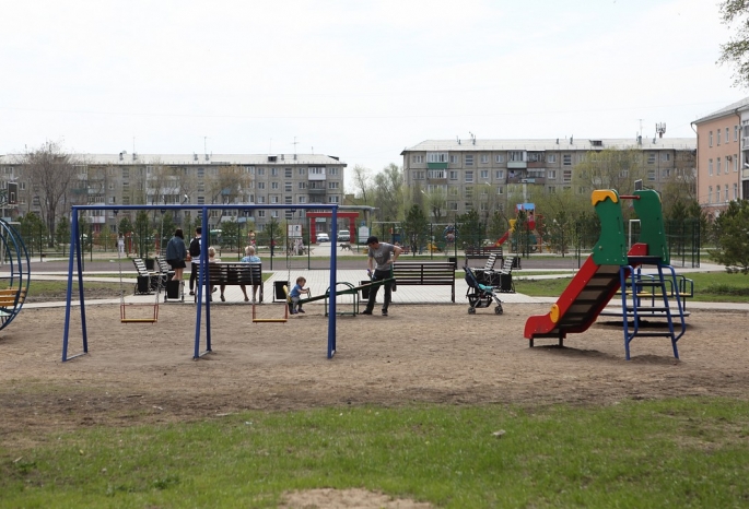 «Детствокрады»: омичи разрушили детскую площадку из-за надоевшего шума