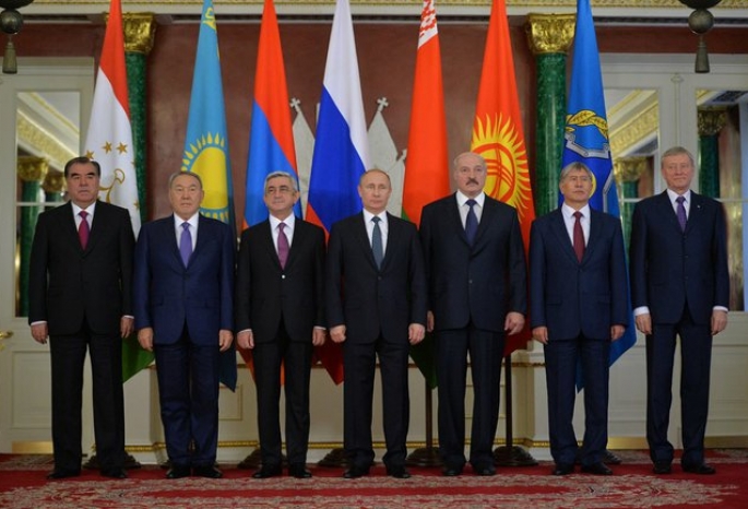 Миротворческие силы ОДКБ, в которую входит Россия, решили направить в Казахстан (обновлено)