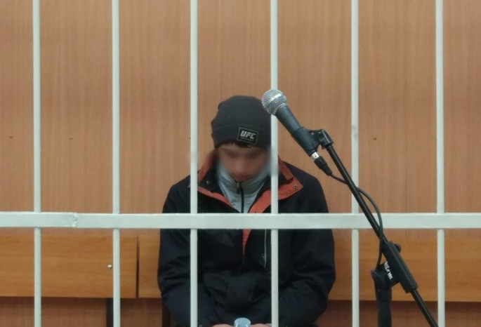 «Начал дальше его ножом тыкать»: подросток, обвиняемый в убийстве семьи из Юрьевки, рассказал свою версию произошедшего