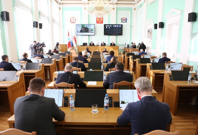 На публичных слушаниях в Омске одобрили переход к выборам депутатов Горсовета только по одномандатным округам