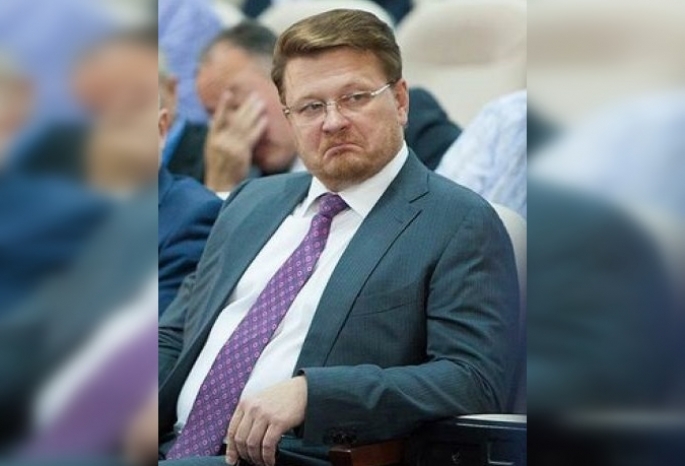 В суде рассказали, почему омский нефтяник Федотов лишь частично признал вину в мошенничествах
