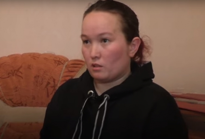 Сожительницу Живодера, избившего младенца в Омске, лишили родительских прав