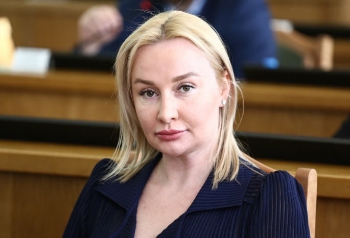 Депутату Омского горсовета Горностаевой грозит до 6 лет колонии — пока она под подпиской о невыезде