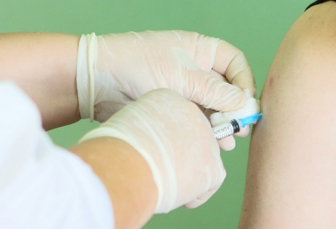 Омская больница отсудила полмиллиона за испорченную вакцину от ковида