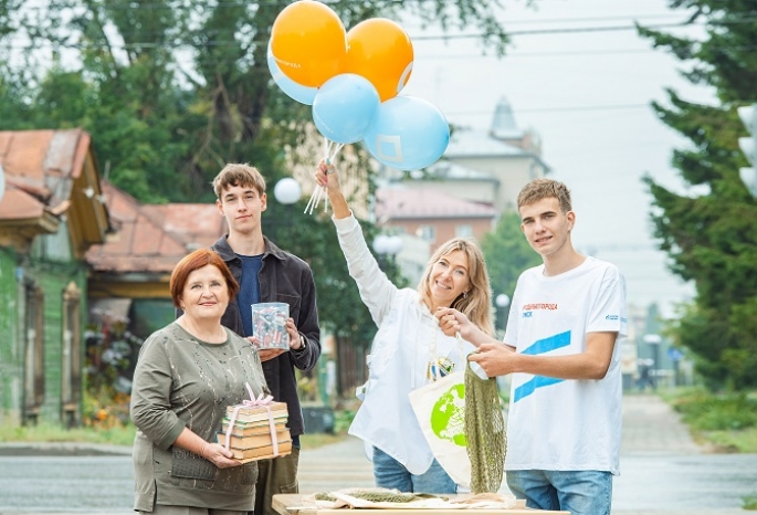 Всероссийское общество охраны природы при поддержке ОНПЗ провело акцию в центре Омска