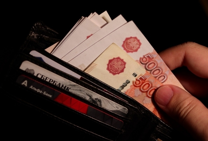 Зарплаты в Омской области выросли в среднем до 49 тысяч — статистики