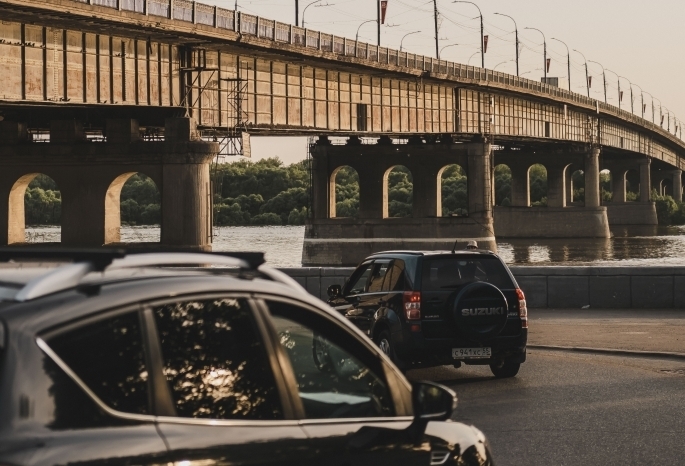 На подъезде к Ленинградскому мосту изменят приоритет движения