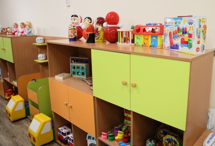 Омские власти получили представления от прокуратуры за нехватку мест в школах и детсадах в новых микрорайонах 