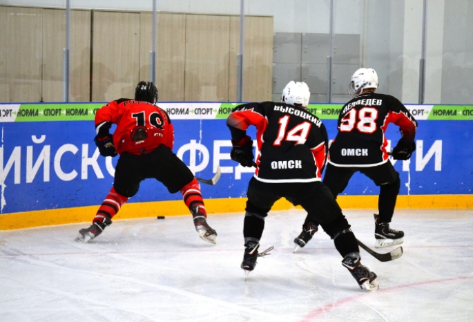 При поддержке ОНПЗ состоялось первенство студенческой хоккейной лиги Омска