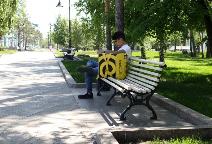 Как подобрать скамейки в городе