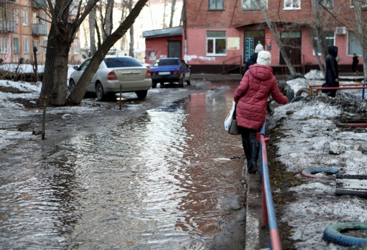 МЧС предупредило омичей о второй волне паводка: сейчас в регионе водой отрезаны 35 населенных пунктов