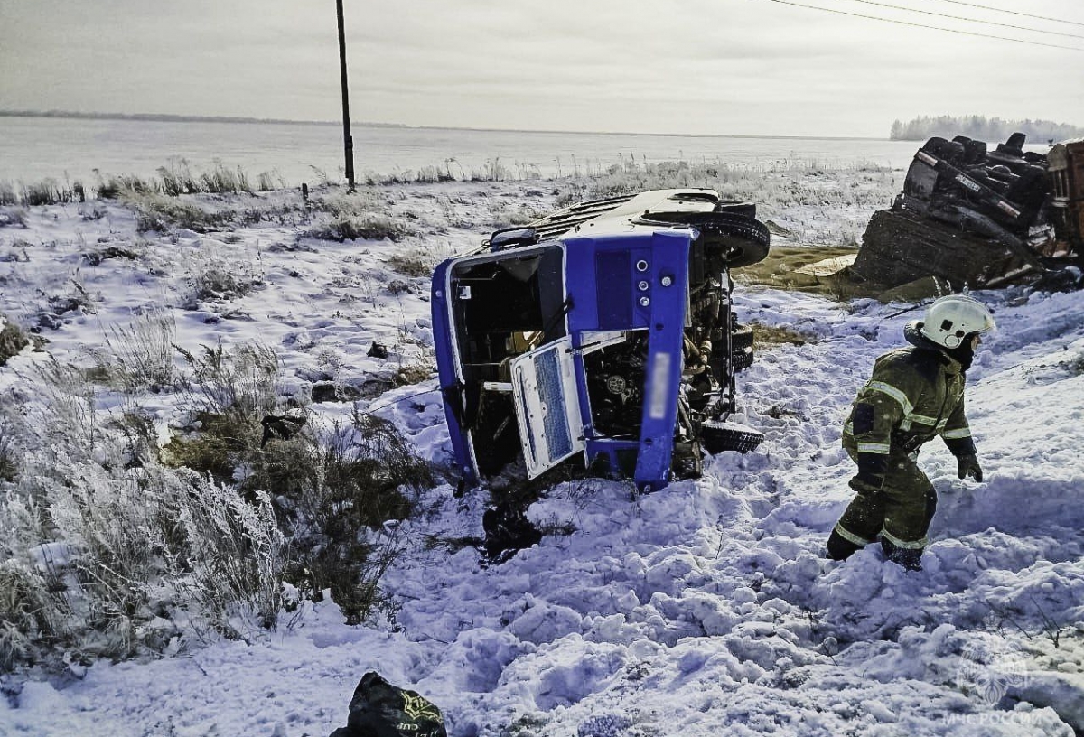 В Омске завели уголовное дело из-за ДТП с автобусом, в котором пострадали 7 человек