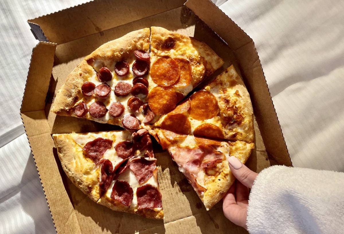 В Омске стало меньше пиццерий —  их сокращение наблюдается и в других городах-миллионниках