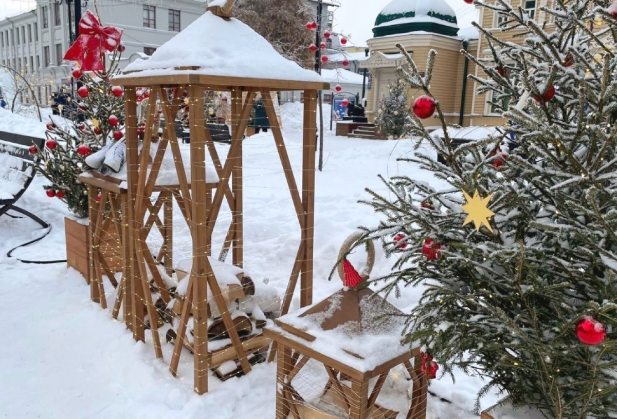 Омск украсят к праздникам за полцены: мэрия выбрала подрядчика