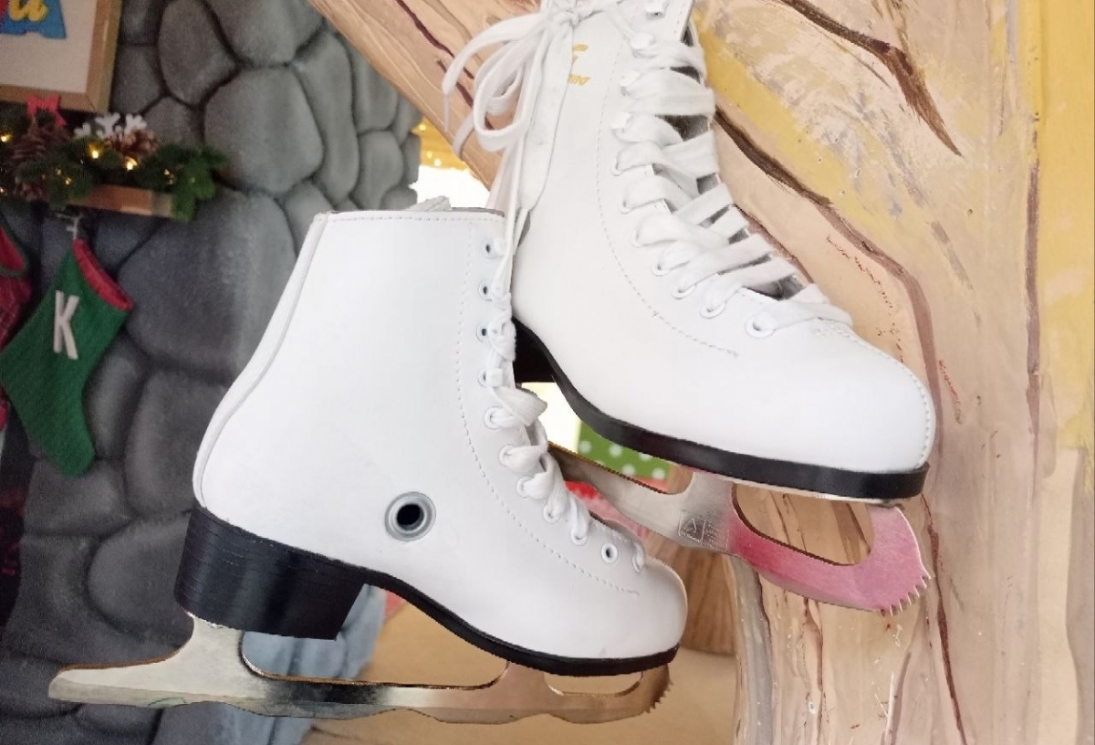 В Ленинском округе Омска зальют около 20 бесплатных катков