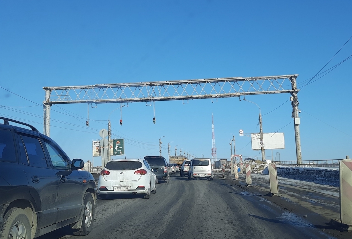 Вторую сторону моста имени 60‑летия ВЛКСМ начнут ремонтировать в новогодние праздники