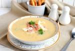 Что приготовить на обед: Суп с цветной капустой, кукурузой и сыром