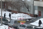 В женский праздник в Омске мужчина погиб, выпав с балкона