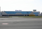 Авиакомпании продолжают массово отменять рейсы из Омска