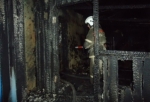 Почти 70 омских пожарных три часа тушили дом в Старом Кировске
