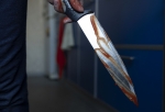 В Омске будут судить мужчину, досмерти изрезавшего ножом покупателя в павильоне