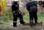 В Омске спасатели вынесли из горящего дома 5 полных баллонов с газом и кислородом