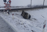 Под Омском минивэн столкнулся с поездом — женщина-водитель погибла на месте