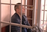 Омский полицейский Лебедев, которого задержали за взятку, как и его подельник Быков останется под стражей еще на месяц