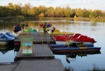 Резкие уклоны и скрытые ямы: почему нельзя купаться в озере на территории парка имени 30-летия ВЛКСМ