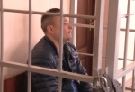 Задержанному в Омске за взятку полицейскому Лебедеву продлили домашний арест