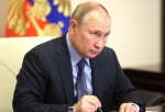 «Надо все взвесить» - Путин о введении обязательных QR-кодов в транспорте и магазинах