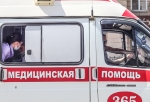 В Омске во время вчерашнего шторма пострадали двое детей: на одного упали футбольные ворота, на другого — остановка
