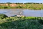 В Омской области нашли тело мальчика, утонувшего у плотины