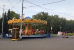 В муниципальных парках Омска сокращается режим работы аттракционов