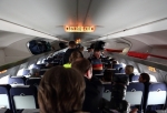 Москвичку задержали в Омске за курение вейпа на борту самолета (видео)