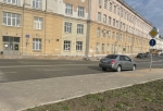 Плитку и брусчатку в Омске будут чистить с помощью специальных машин