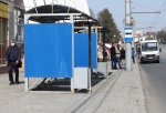 В Омске обновят более 20 автобусных и трамвайных остановок. Рассказываем, где они появятся