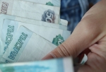 Большинство омичей, по данным опроса, поддерживают повышение МРОТ до 30 тысяч рублей