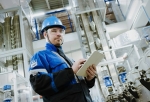 «Газпром нефть» первой в России начала выпуск синтетических моторных масел из отечественных компонентов
