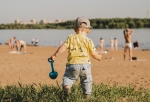 Омичей начнут штрафовать за нахождение детей на водоемах без присмотра