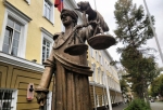 В Омской области суд наказал пьяного водителя за нападение на пограничника